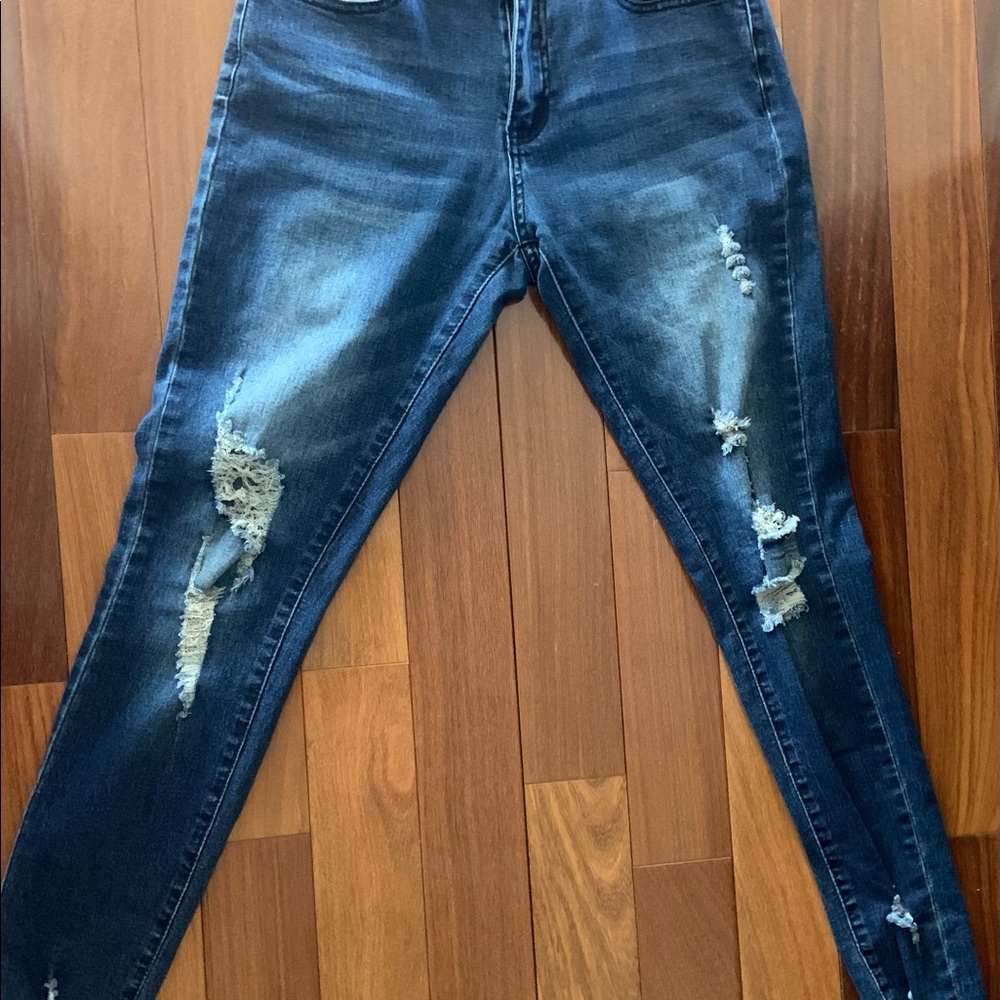 Jeans - Picture 3 of 3